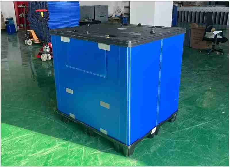 建衡实业聚铝喷雾车间。